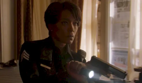 9-1-1, Angela Bassett