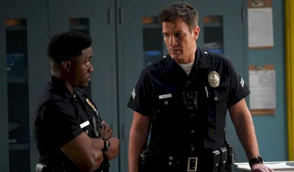Tru Valentino a Nathan Fillion vo filme The Rookie