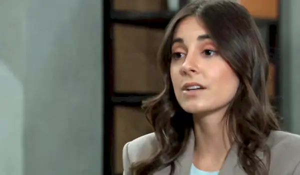 Molly est désolée GH
