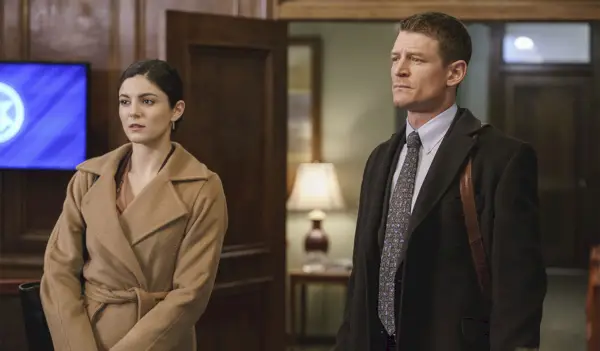 Peter Stone i Anna, Chicago Justice