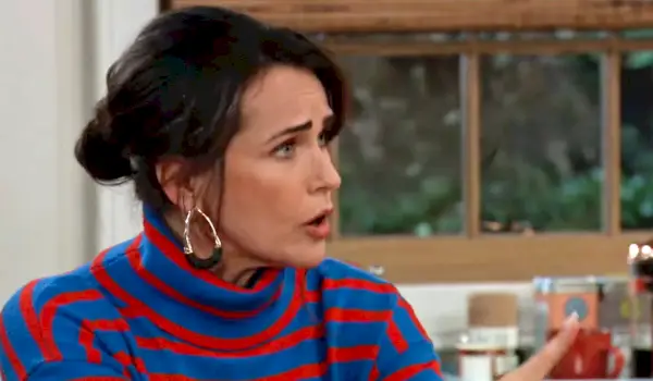 Lois Scolds Eddie GH