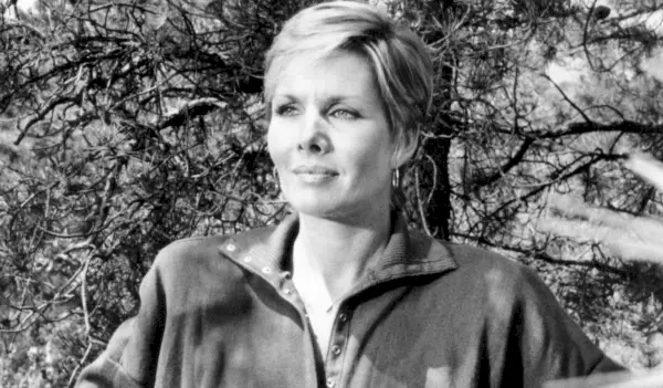 JEDEN ŽIVOT ŽÍT, Jacqueline Courtney, (asi počátek 80. let), 1968-. © ABC / S laskavým svolením: Everett Collection