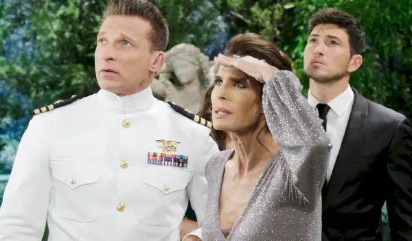 Hrají: Steve Burton, Kristian Alfonso, Victoria Konefal, Robert Scott Wilson, William BrennanBeyond Salem