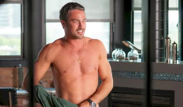 Taylor Kinney,