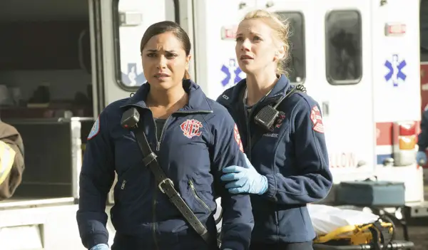 Gabby Dawson og Sylvie Brett, Chicago Fire