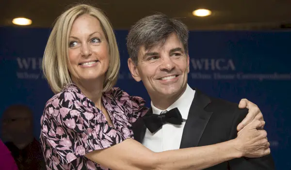 George Stephanopoulos og hustru Ali Wentworth