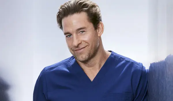 scott speedman grå