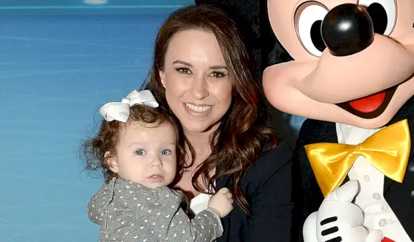 Lacey chabert og datteren Julia
