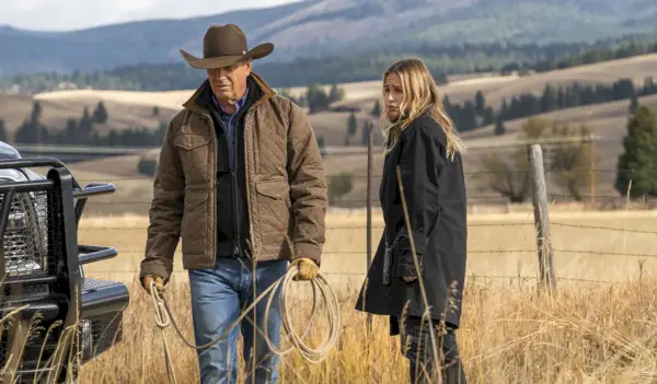 John Dutton et Summer Higgins, Yellowstone