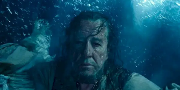 Barbossa ofrer livet i Pirates Of The Caribbean Dead Men Tell No Tales