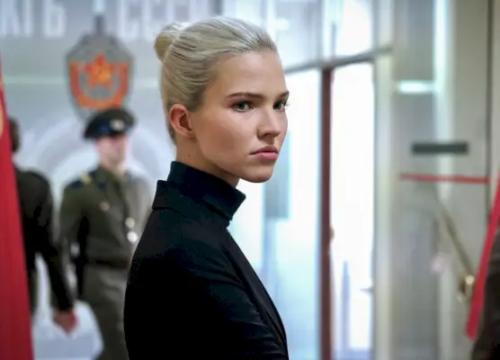 Sasha Luss, Anna