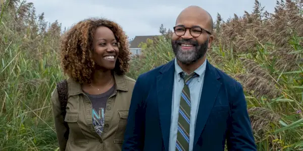 Erika Alexander como Coraline e Jeffrey Wright como Thelonious