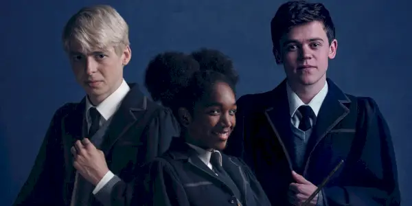 Scorpius Albus Rose posa para la cámara en Harry Potter y el legado maldito