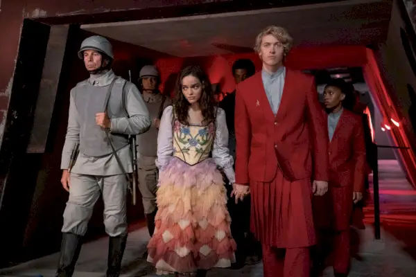 rachel zegler, tom blyth, hunger games balladen om sangfugler og slanger