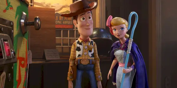 Woody a Bo Peep v Toy Story 4