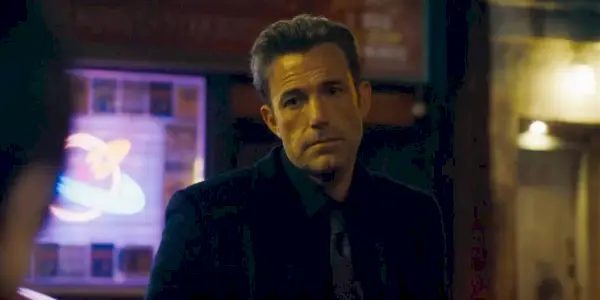 Ben Affleck nel ruolo di Bruce Wayne in The Flash.
