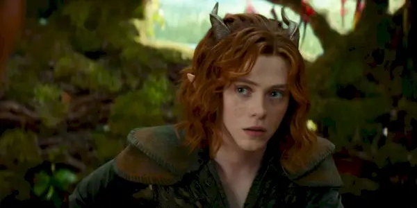 Sophia Lillis ako Doric v Dungeons & Dragons Honor Among Thieves vyzerá vážne