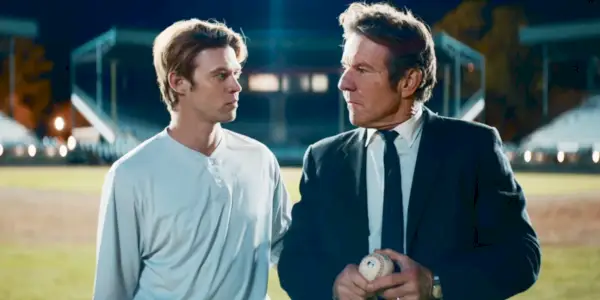 Colin Ford jako Ricky Hill stojící vedle Dennise Quaida