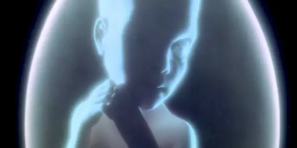 A Star Child em um orbe em 2001: Uma Odisséia no Espaço.