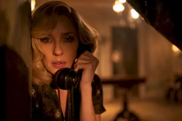 Kelly Reilly, un'infestazione a Venezia