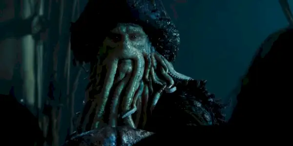 Davy Jones drwi z ocalałych w Piraci z Karaibów Dead Man