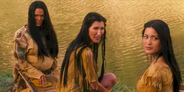 Il ridicolo 6 Jackie Sandler non indossa mai il reggiseno