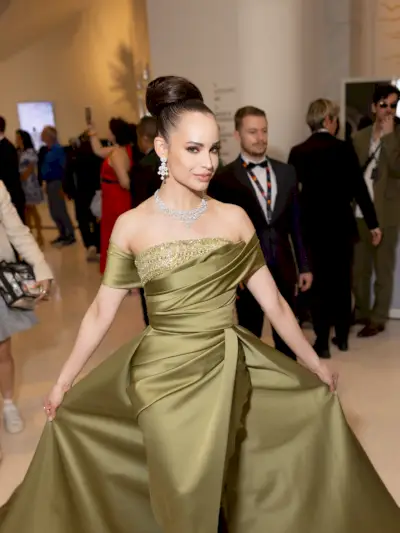 Sofia Carson