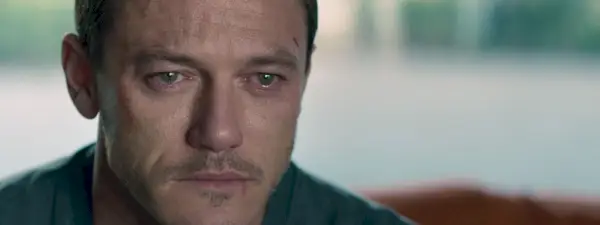 Luke Evans, 10x10