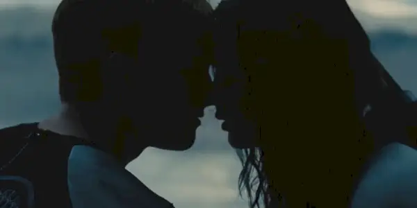 Jennifer Lawrence und Josh Hutcherson in Catching Fire