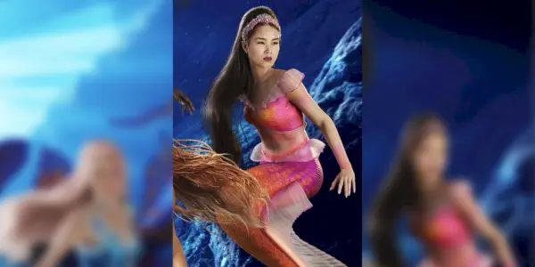 실사 인어공주에서 분홍색 비늘과 지느러미를 지닌 말라 역을 맡은 Karolina Conchet