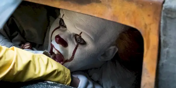 Pennywise muerde a Georgie