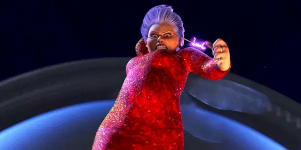 Fada Madrinha irritada e erguendo a varinha em Shrek 2