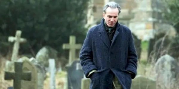 Daniel Day Lewis går blant graver i Phantom Thread