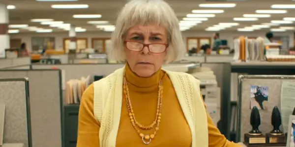Všechno všude najednou Jamie Lee Curtis jako Deirdre Beaubeirdra