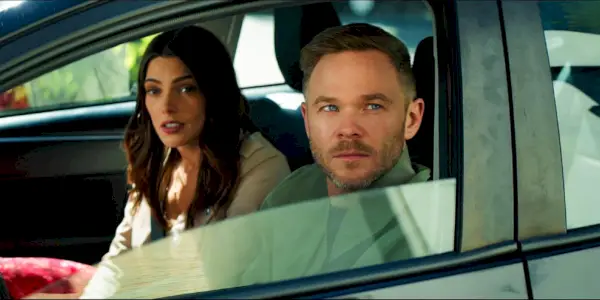 Shawn Ashmore Ashley Greene w samochodzie w Podsumowanie