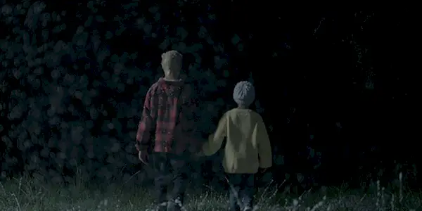 Mladý Pú a mladý Christopher Robin ve filmu Medvídek Pú Blood and Honey 2