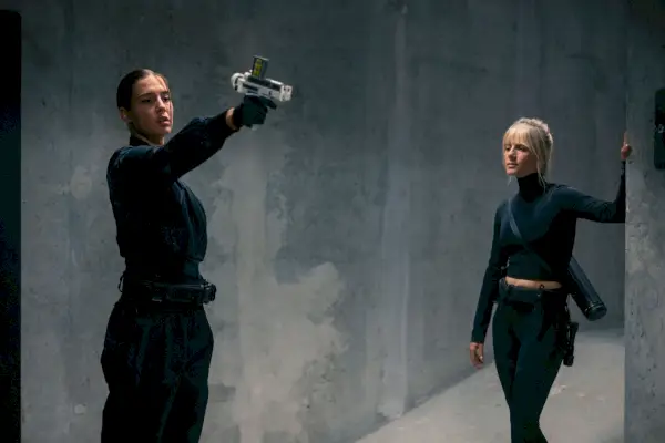Melanie Laurent, Adele Exarchopoulos, Wingwomen