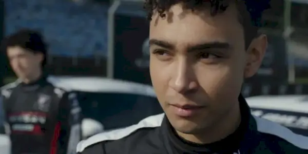 Jann na závodní dráze v Gran Turismo