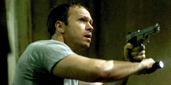 Saw 2 - Donnie Walhberg ako Eric Matthews