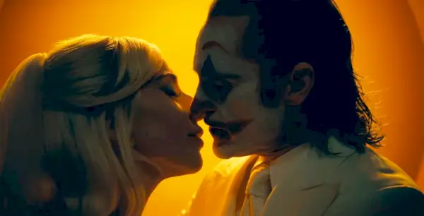 lady gaga og joaquin phoenix i joker folie en deux