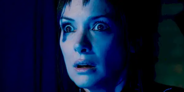 Winona Ryder som Lydia Deetz i Beetlejuice 2