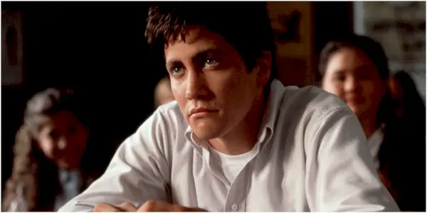 Donnie poslouchá ve třídě Donnie Darko