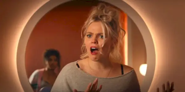 Regina ser chokeret ud i Mean Girls 2024