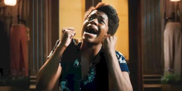 Fantasia Barrino als ältere Celie, die in The Color Purple singt