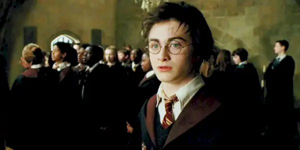 Daniel Radcliffe Looking Concerned ako Harry vo filme Harry Potter a väzeň z Azkabanu