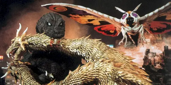 Godzilla et Mothra affrontent le roi Ghidorah dans GMK.