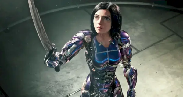 rosa salazar i alita battle angel