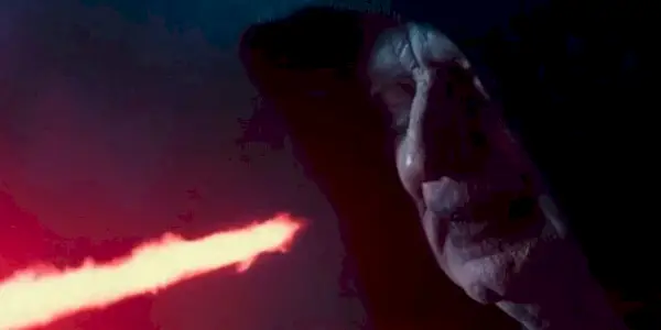 En forfalden Darth Sidious med Kylo Ren