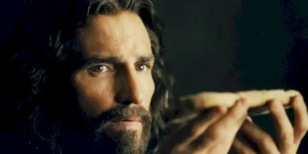 jim caviezel ako Ježiš v umučení Krista