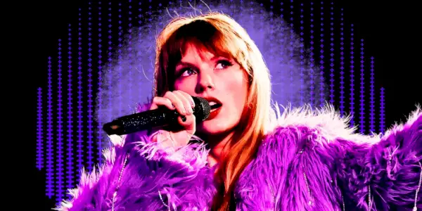 Taylor Swift: The Eras Tour의 Midnights 세트 중 Taylor Swift.